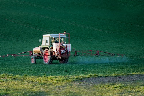 Distance de sécurité en cas d’épandage de produits classés CMR 2